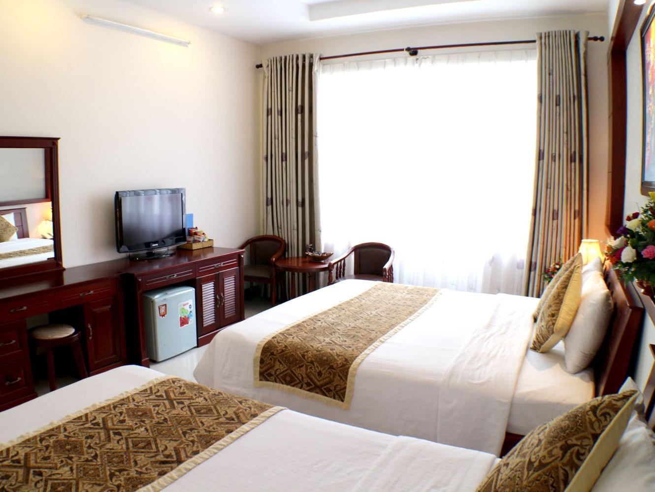 City 35 Luu Van Lang Khách sạn